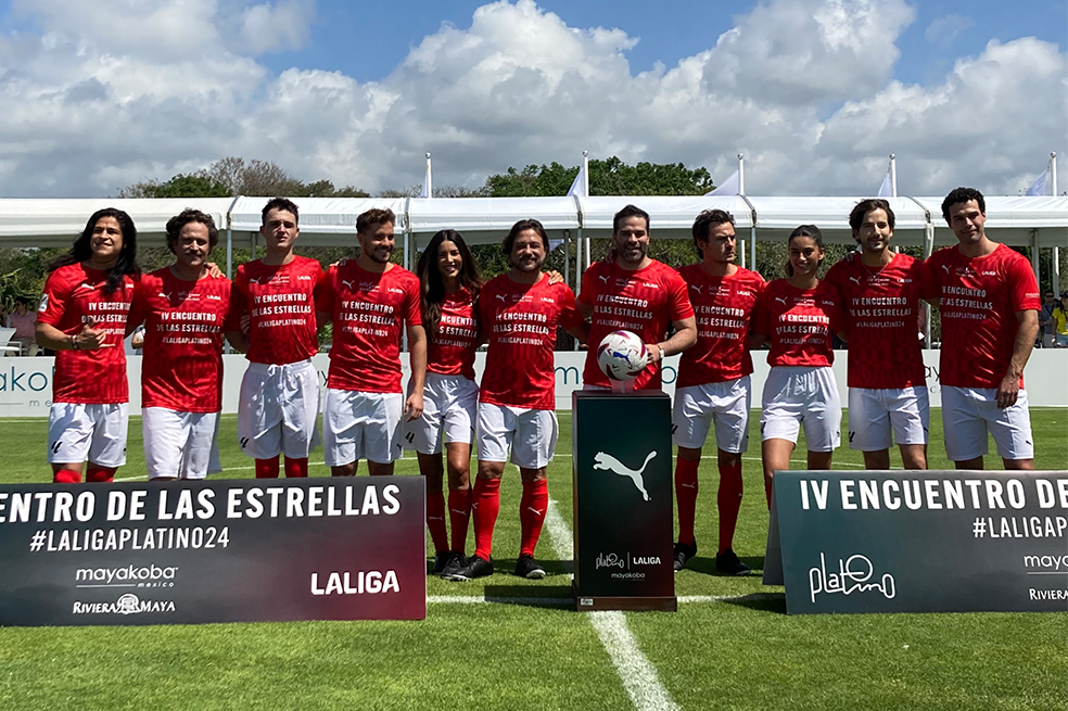 Futbolistas retirados golearon a famosos en los Premios Platino 2024