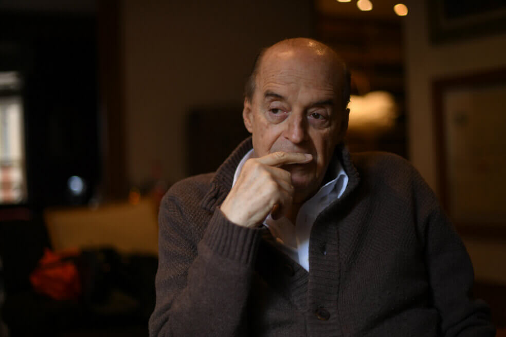 Álvaro Leyva, el hombre de la paz que resultó “chuzado”