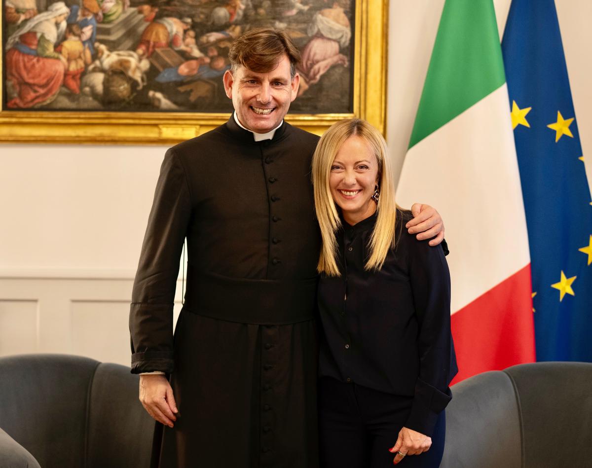 Sacerdote que lucha contra la mafia en Italia vuelve a ser atacado en Roma