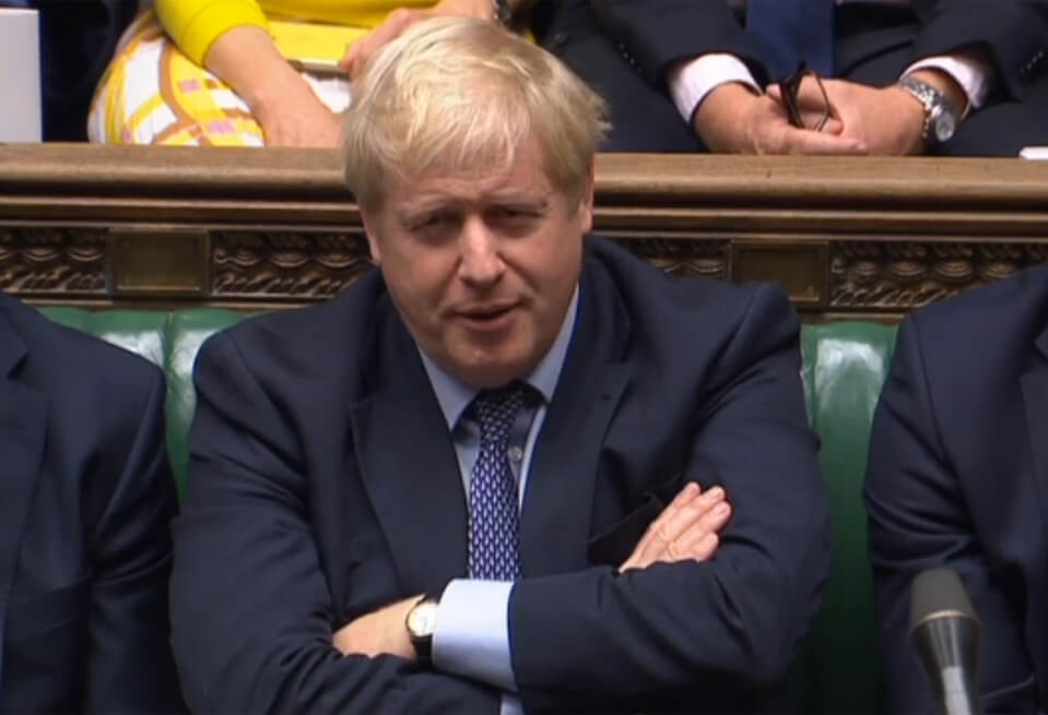 Parlamento británico aplaza decisión sobre el brexit