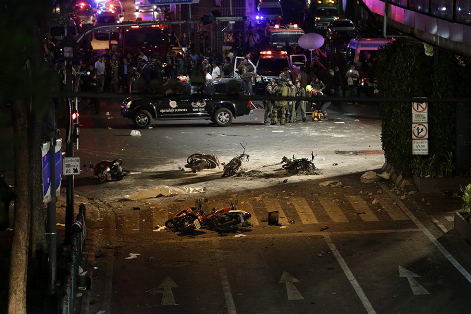 Al menos 23 países han emitido advertencias de viaje por atentados de Bangkok