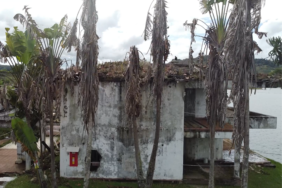 La historia de La Manuela, la lujosa finca de Pablo Escobar que terminó subastada por la SAE