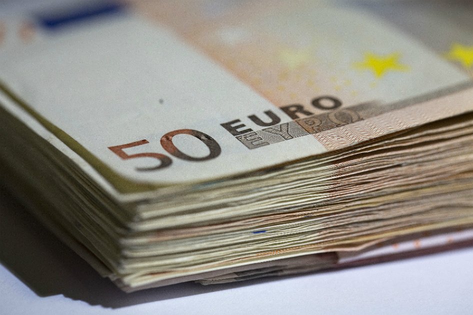 El euro emerge como principal refugio en mercado golpeado por devaluaciones
