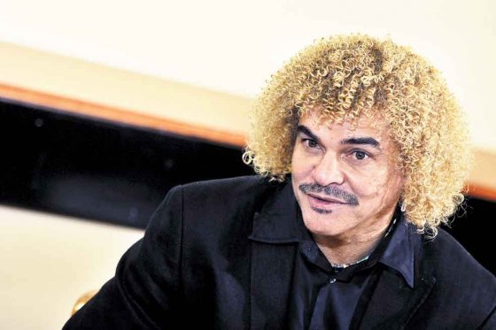 «El Pibe» escogerá estudiantes-futbolistas para campeonato internacional