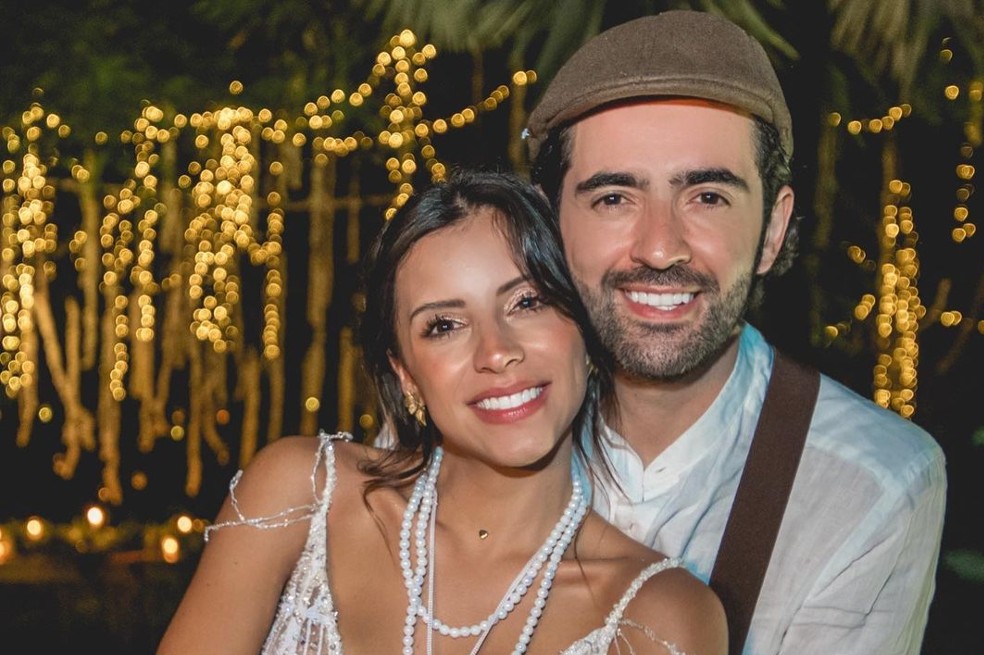 Manuela Cardona y Alejandro González le dieron la bienvenida a su primer hijo