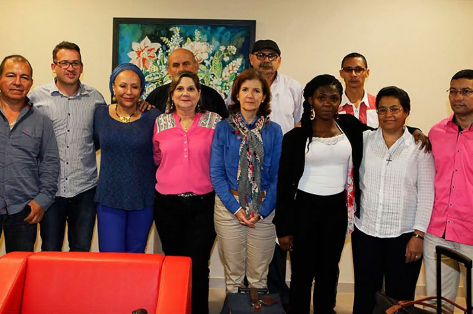 Comenzó reunión de negociadores del Gobierno y Farc con último grupo de víctimas que viajó a La Habana