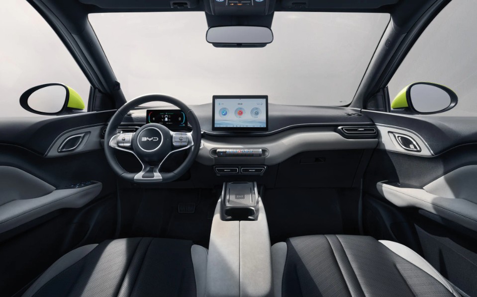 Así es el BYD Dolphin Surf: precio y características del nuevo compacto eléctrico