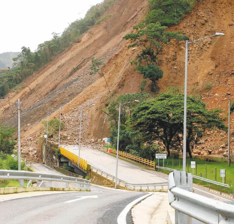 El Llano incomunicado