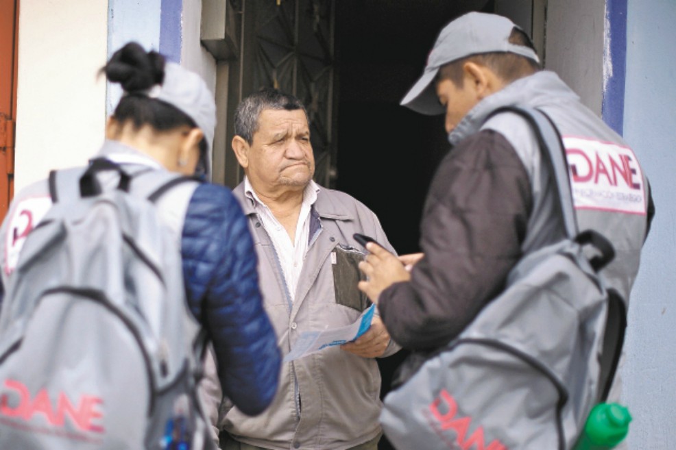 Descache del 9 % entre el censo y el reloj poblacional del DANE