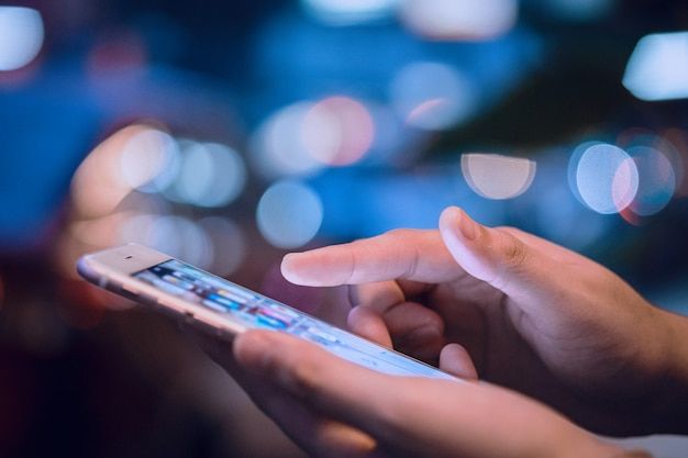 ¿Le suspendieron el internet o el celular? Ya no podrán cobrarle de más por reconexión