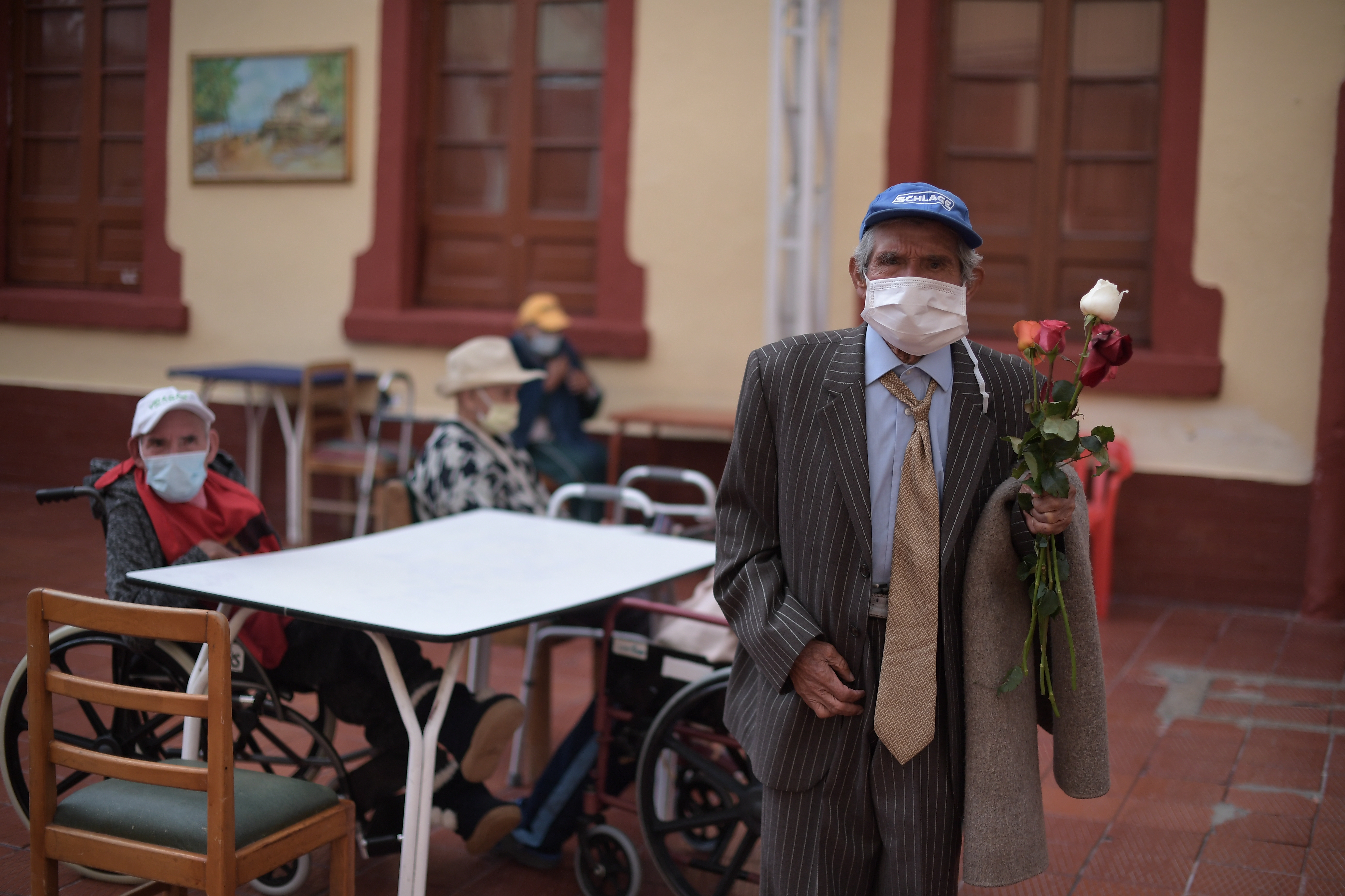 La pandemia evidenció falencia de políticas sociales para adultos mayores: Veeduría Distrital