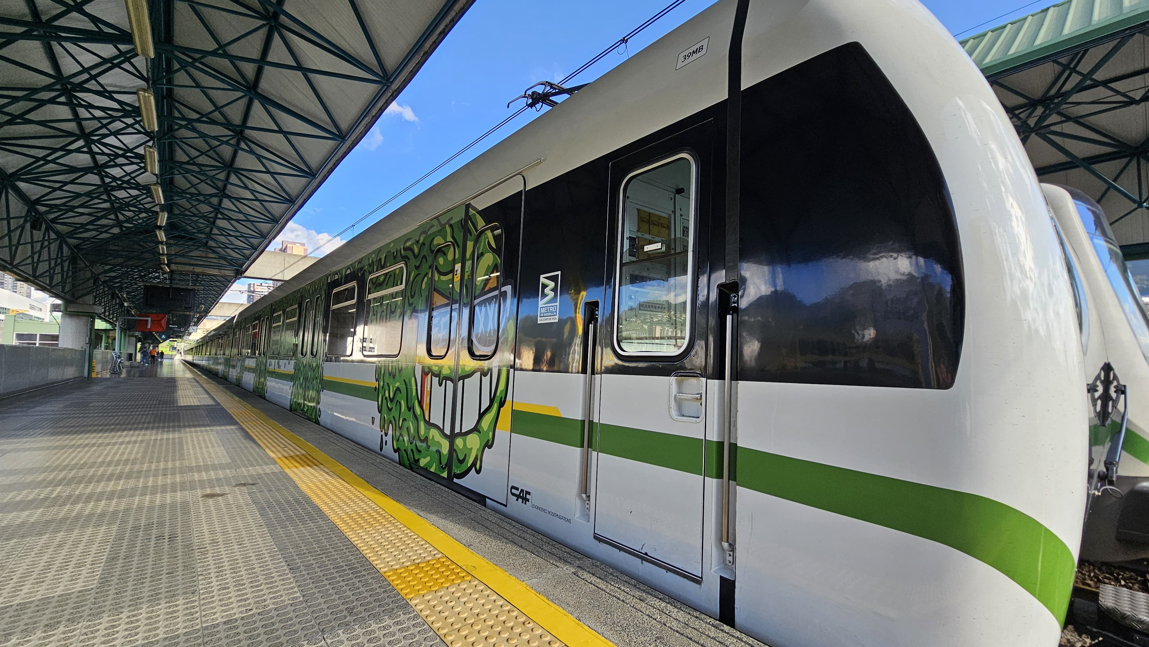 Así operará el metro de Medellín durante diciembre y conciertos de Feid