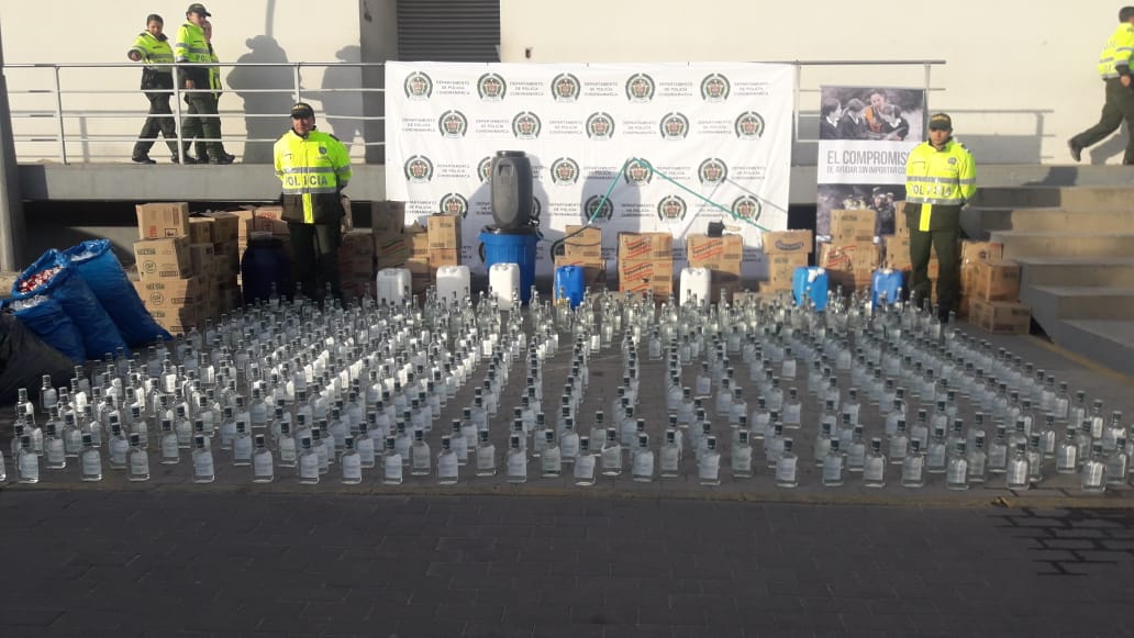 Desmantelan banda que fabricaba licor adulterado en Soacha