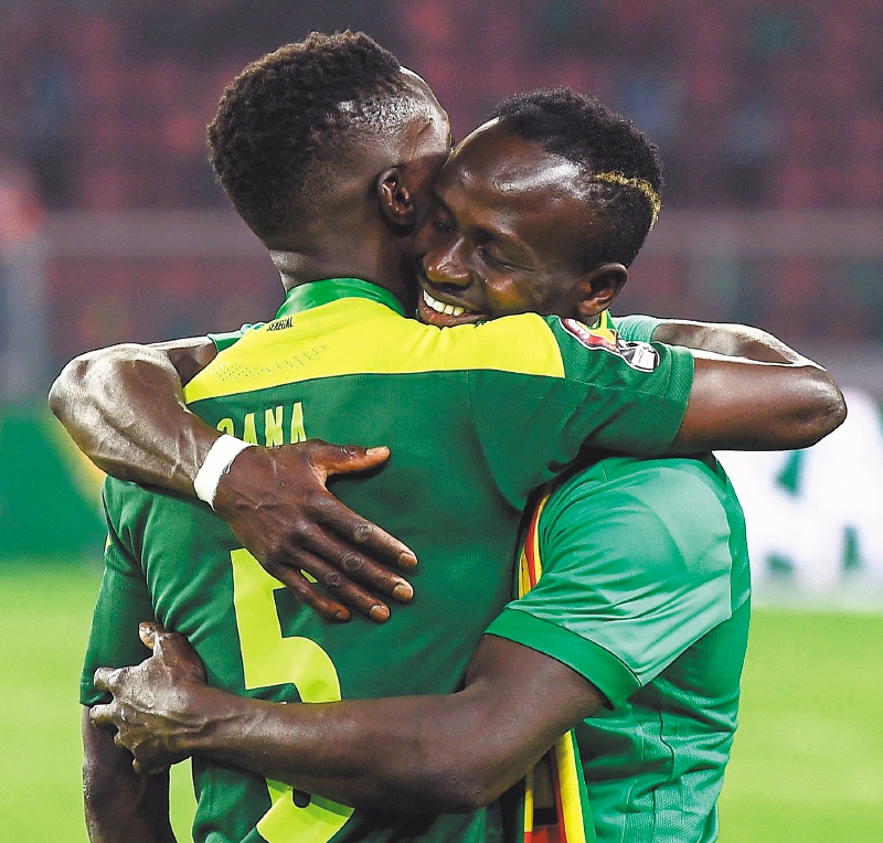 Al Mundial no se renuncia: Sadio Mané fue convocado por Senegal pese a su lesión