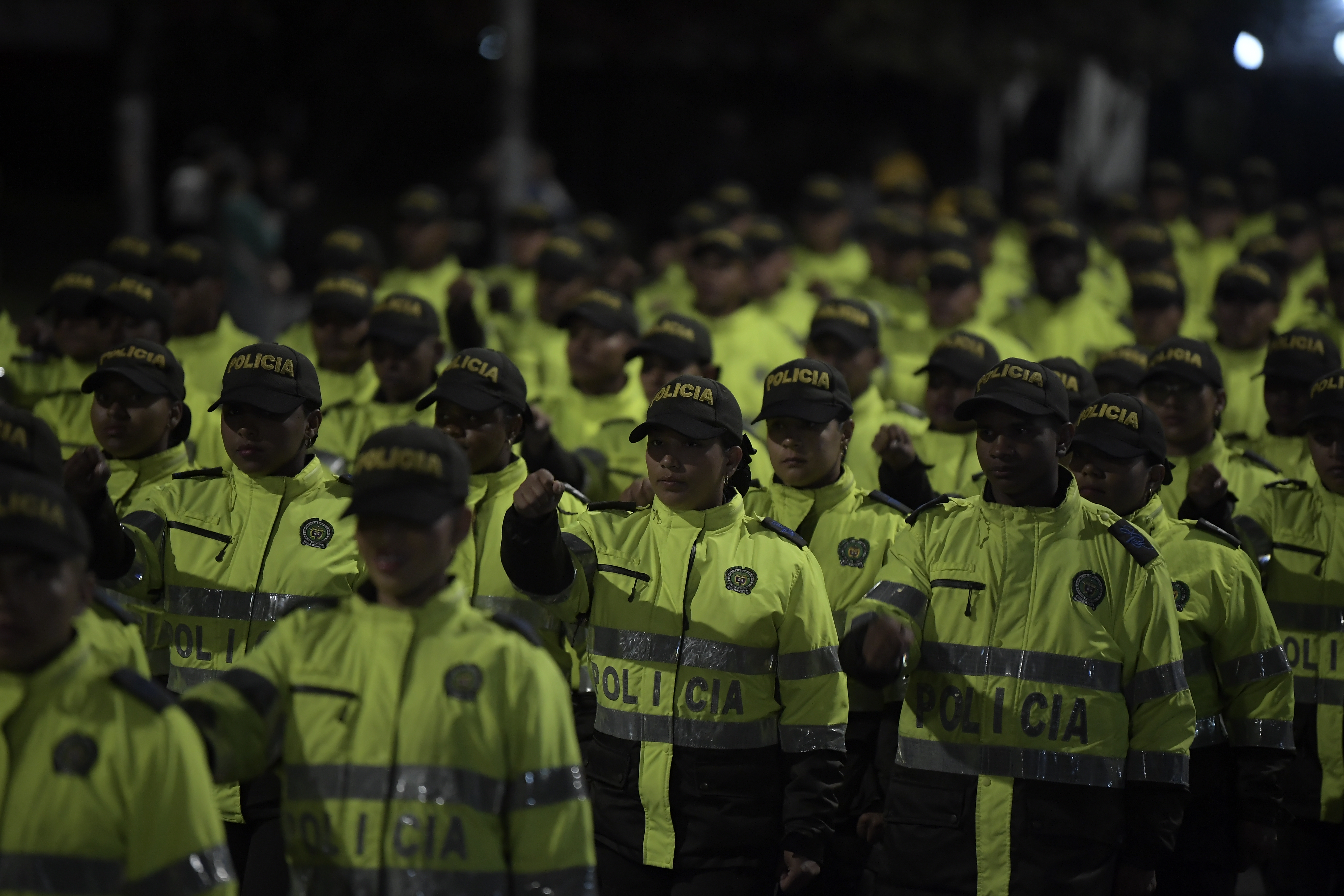 Bogotá recibirá incremento de 800 policías en los próximos seis meses
