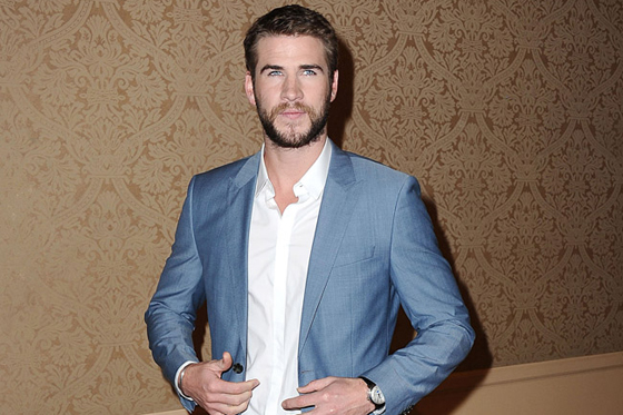 Liam Hemsworth, ex novio de Miley Cyrus, encuentra el amor en Las Vegas