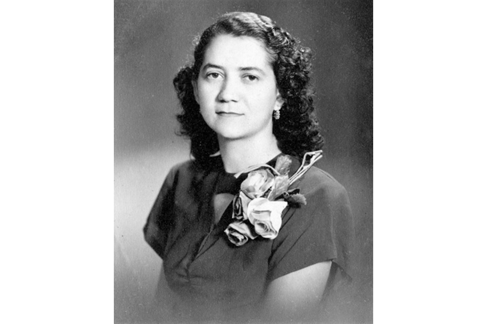 A María Margot Mestre de Cabello, Tobías Enrique Pumarejo le compuso: "Mariposa de ojos claros/ que me vino a despertar/ Mirada de ojos raros/ que es imposible de olvidar/”.
