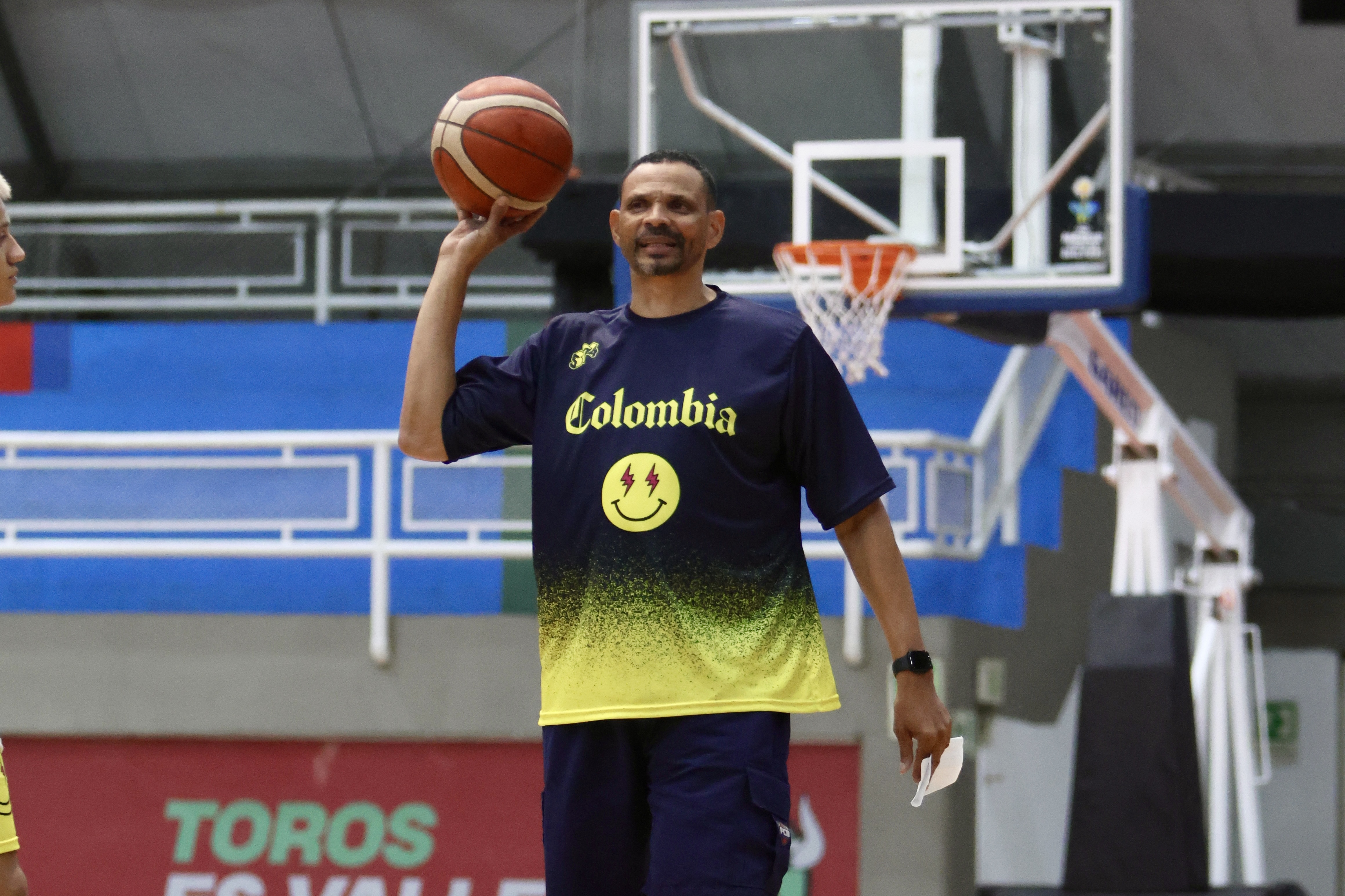 Tomás Díaz, entrenador de la selección colombiana de baloncesto.