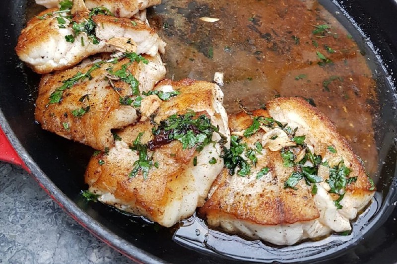 Harry Sasson: receta para preparar filetes de corvina con mantequilla Meunière