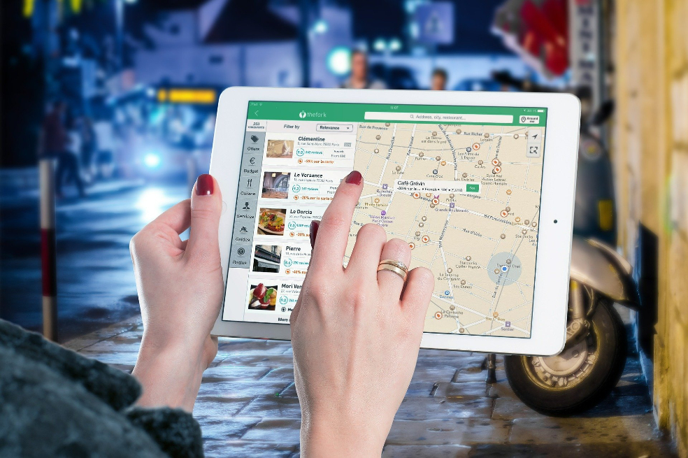 Primer encuentro digital de expertos en turismo