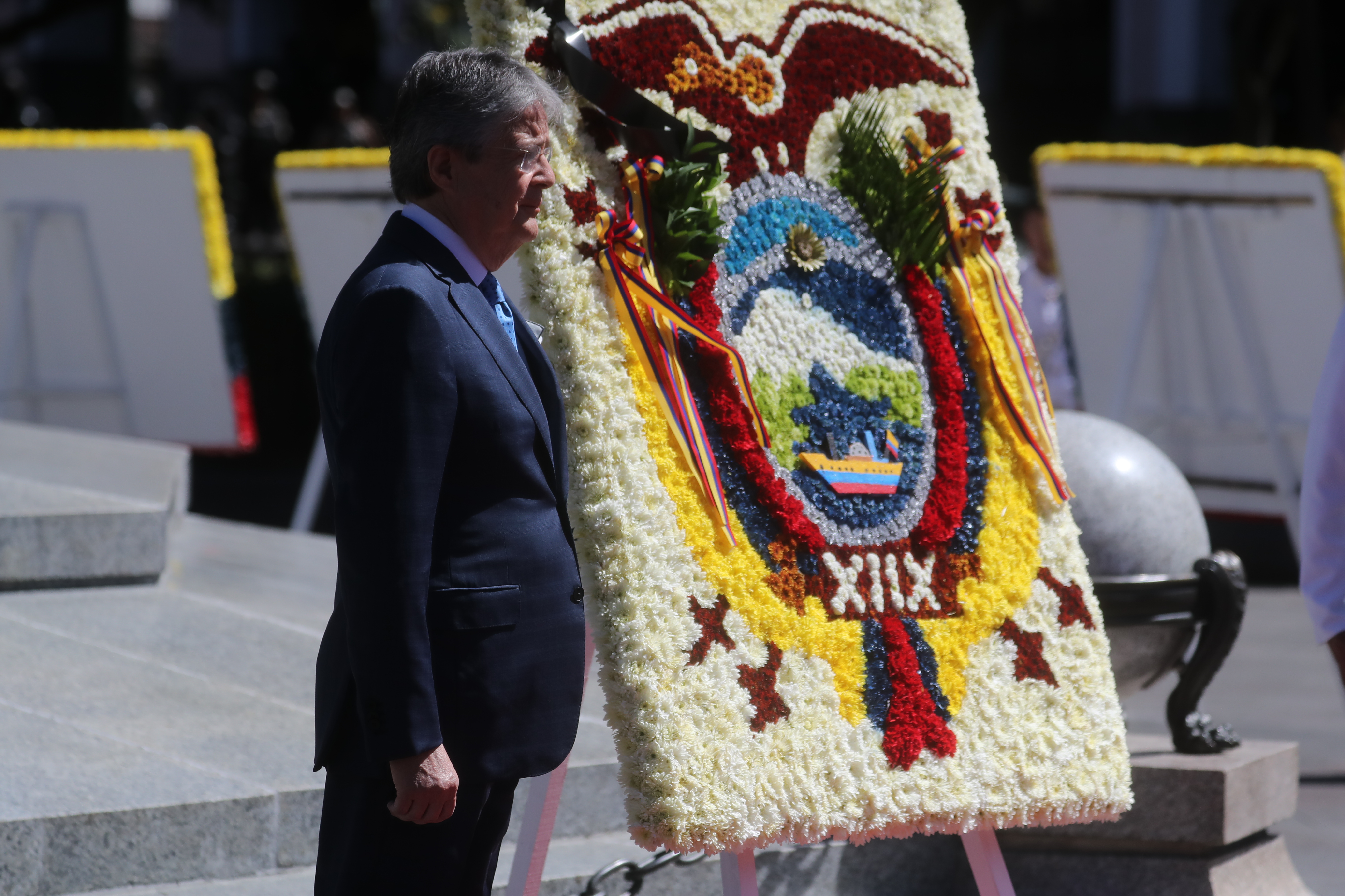 Lasso le pide ayuda al FBI para investigar el asesinato de Fernando Villavicencio