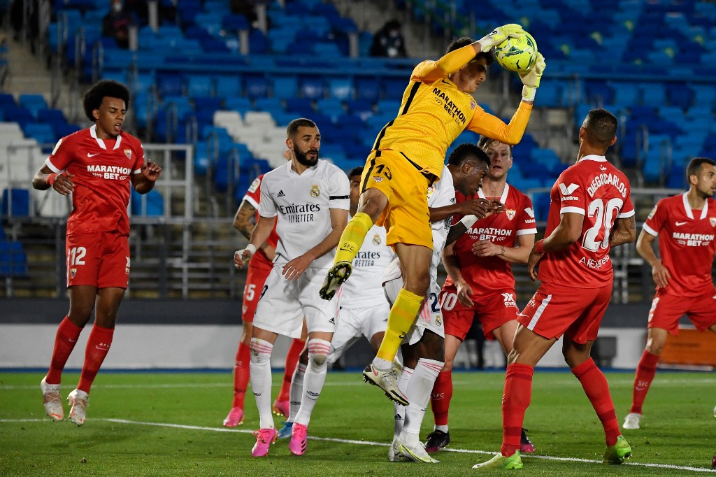 Empate agónico de Real Madrid ante Sevilla: la Liga de España, abierta