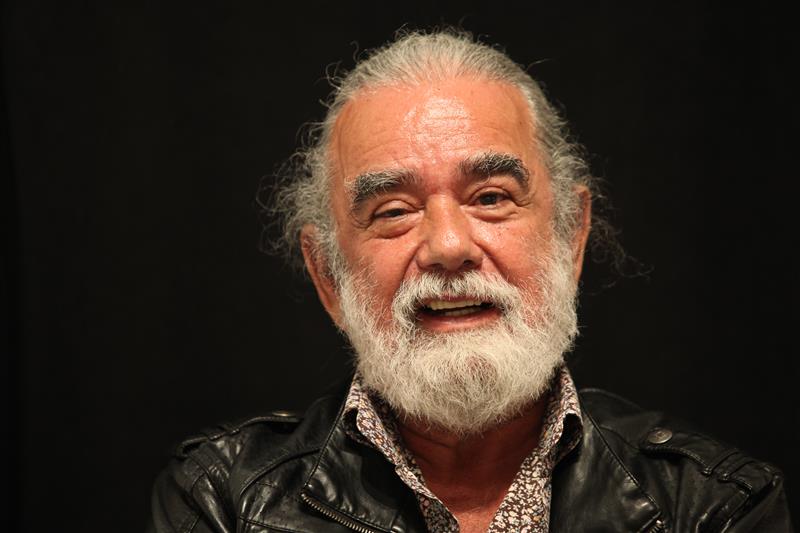 “In memoriam”, Hugo Zapata (Meninas frente al espejo)