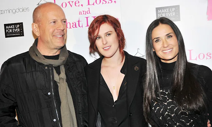 Bruce Willis y Demi Moore serán abuelos por primera vez: así fue el tierno anuncio