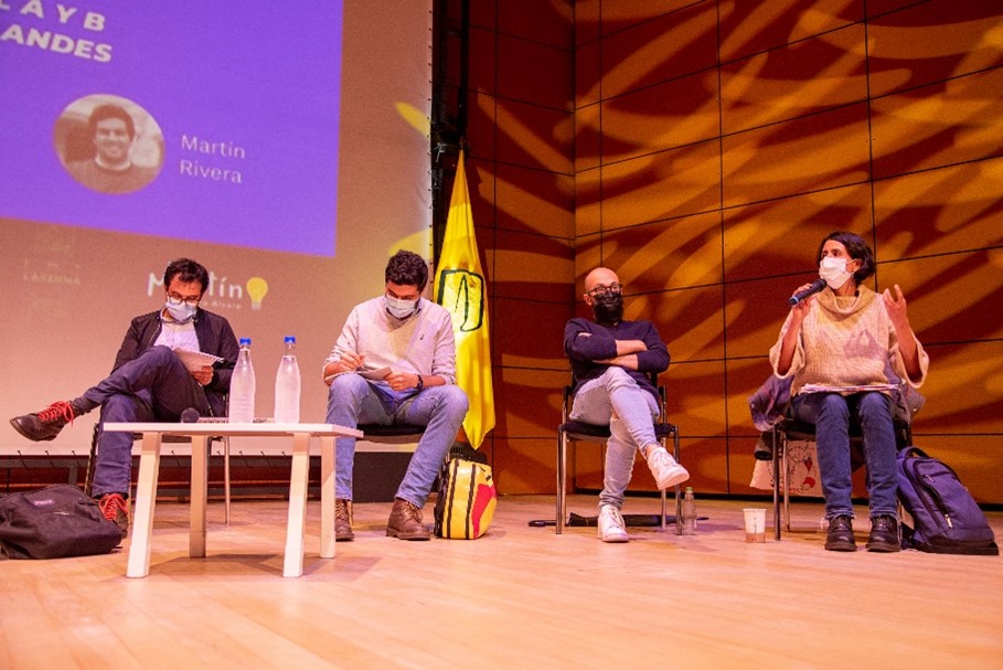 Conversatorio sobre el POT en la Universidad de los Andes.