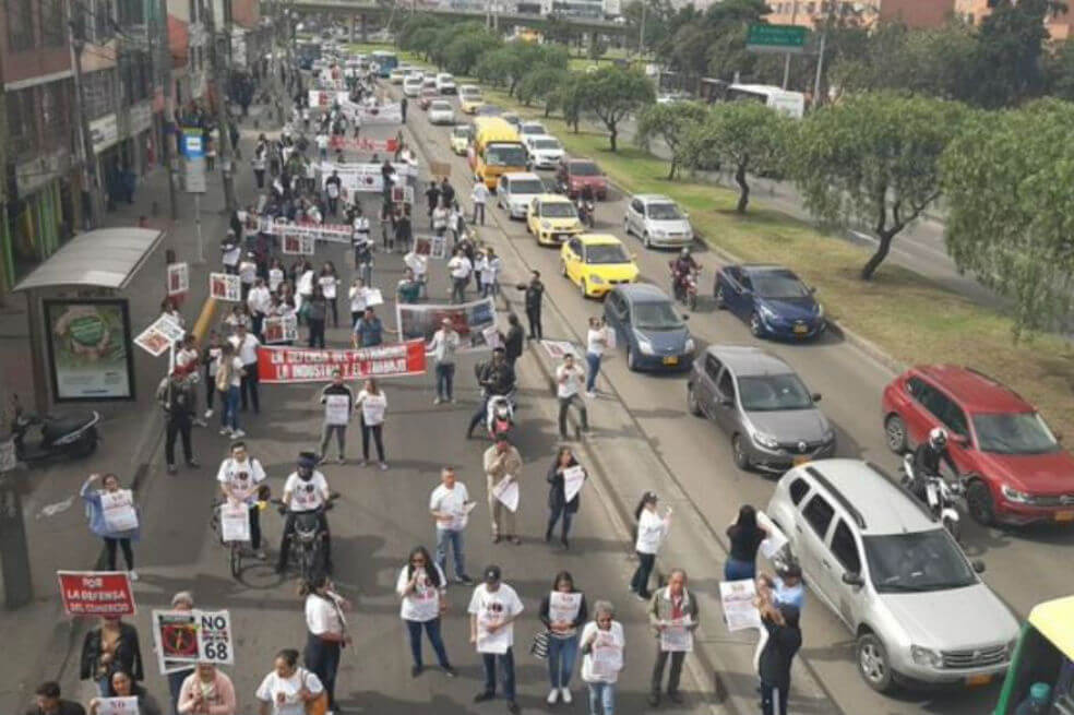 Arrancan protestas contra Transmilenio por la Avenida 68