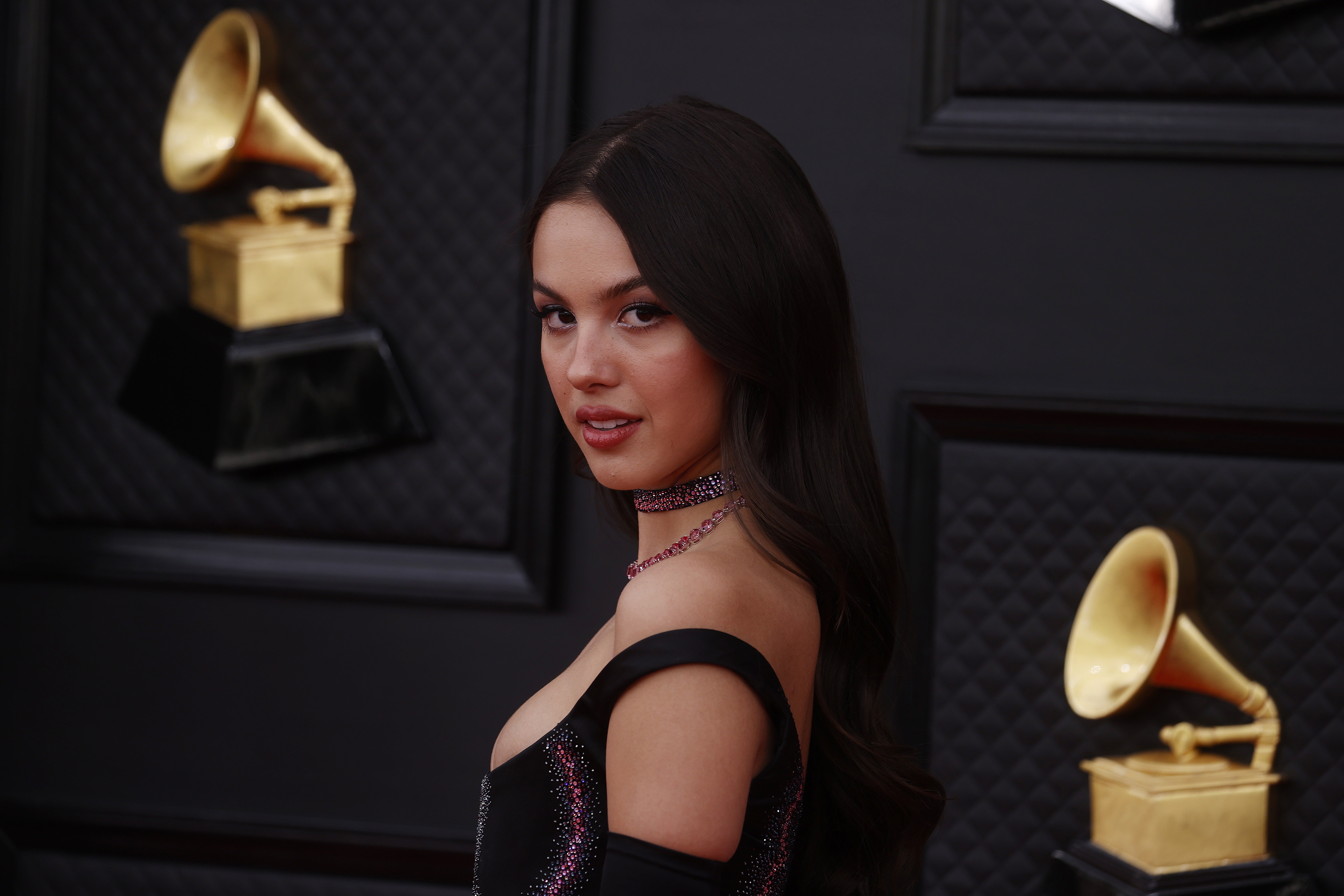 La sensación del pop Olivia Rodrigo gana el Grammy a Mejor Nuevo Artista