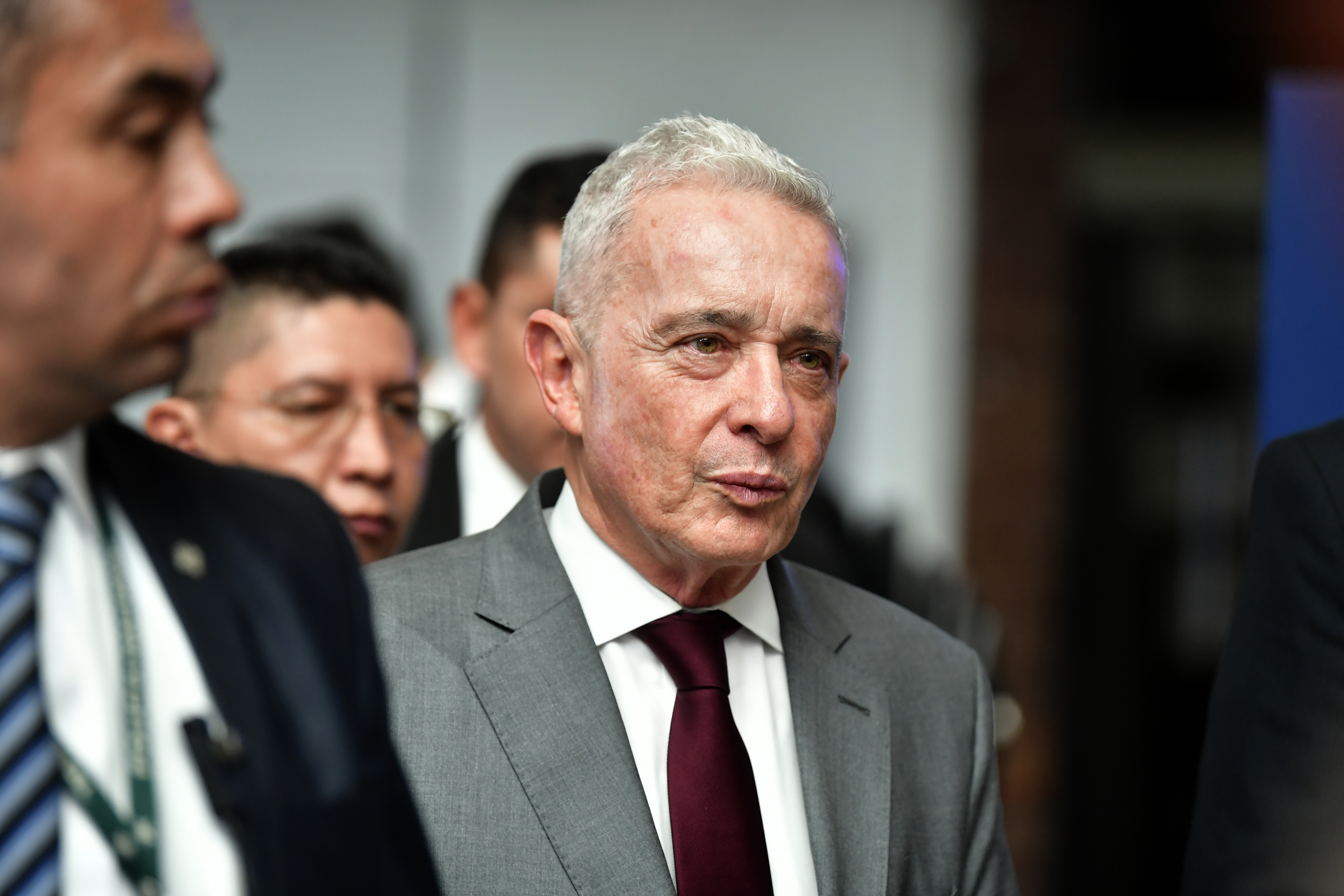 Expresidente de Colombia, a su salida del juicio oral que se adelanta en los Juzgados de Paloquemao