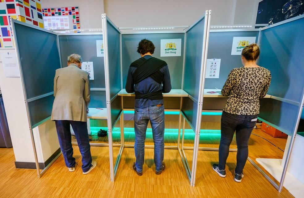 Con Reino Unido y Holanda se da inicio a las elecciones al Parlamento Europeo