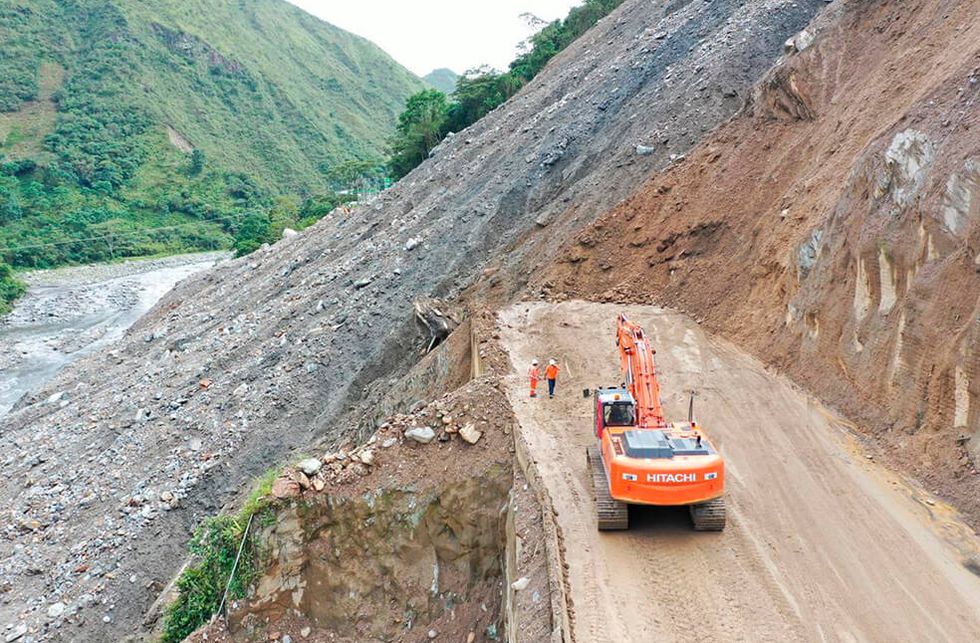 Derrumbe del kilómetro 58 en la vía al Llano no fue culpa de la granja avícola