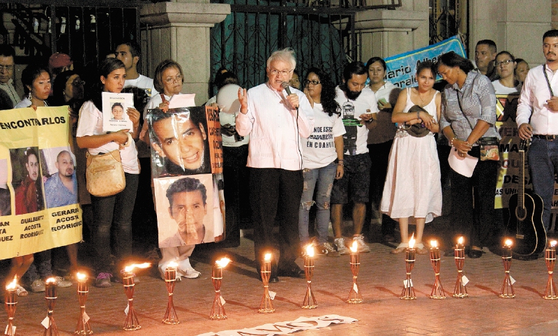 Desde Saltillo, monseñor Vera ha apoyado la búsqueda de desaparecidos en el norte de México. 
