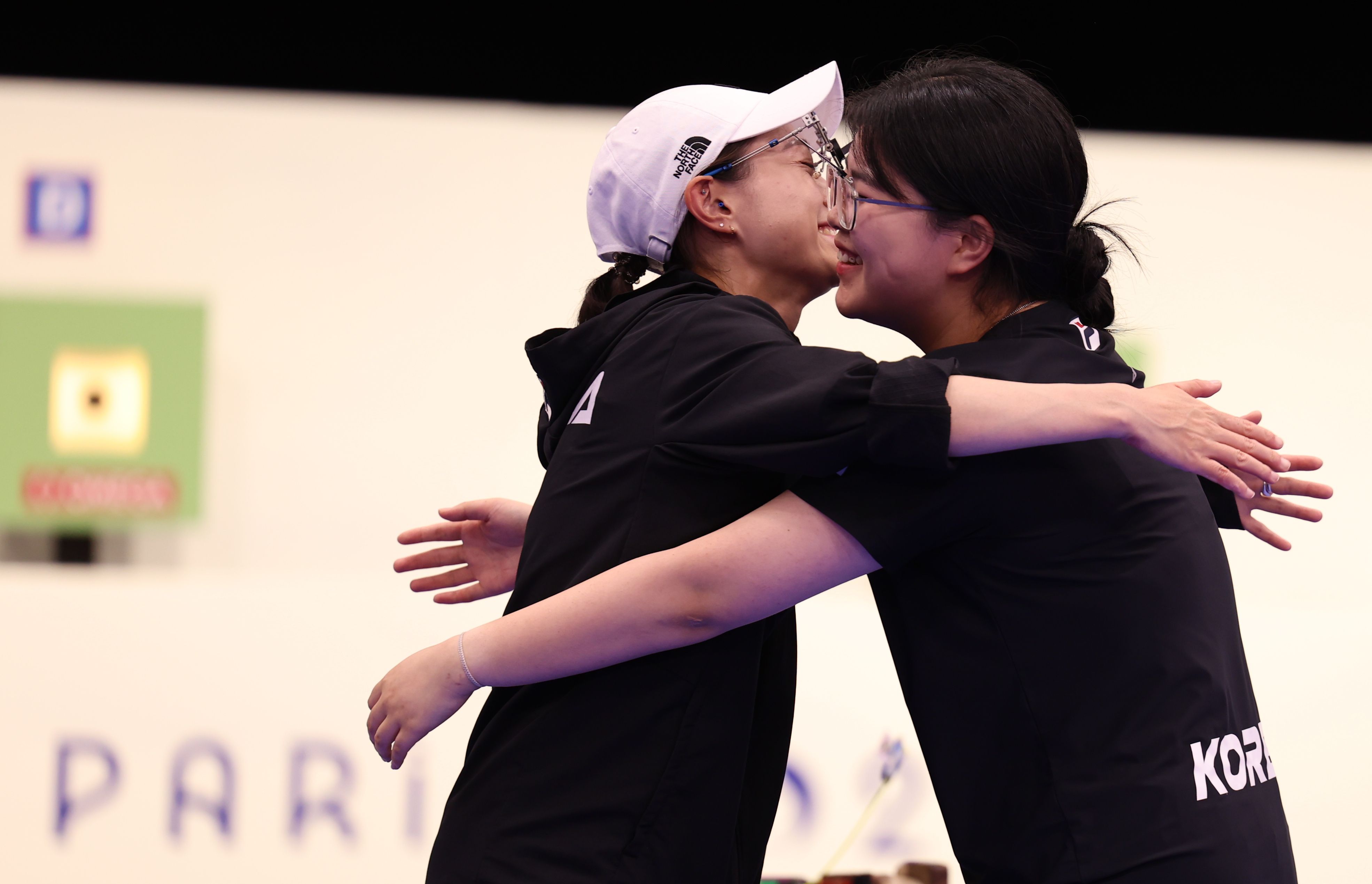 Kim Yeji y Oh Ye Jin en París 2024