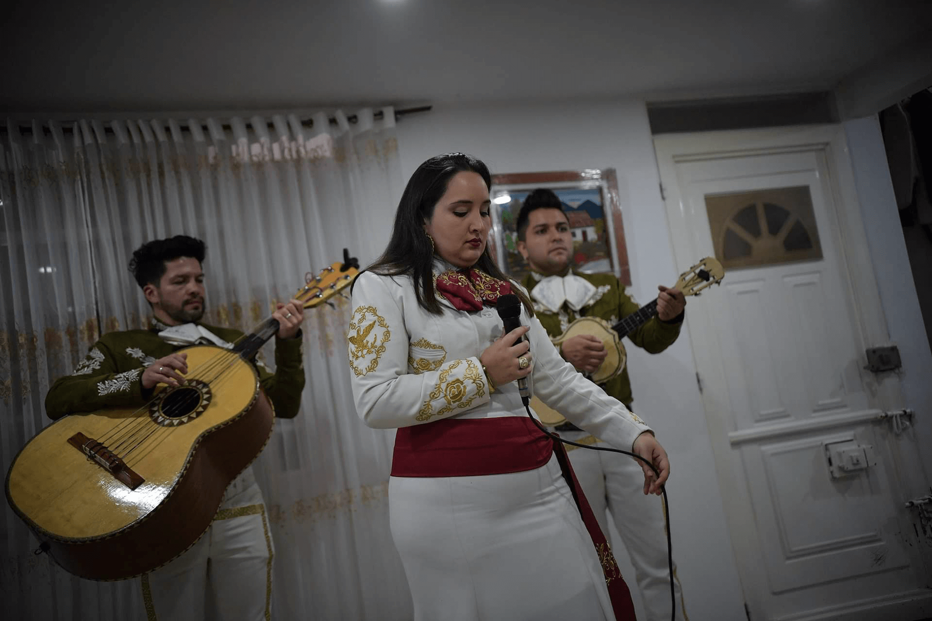Serenatas virtuales: los mariachis se adaptaron a un Día de la Madre en cuarentena