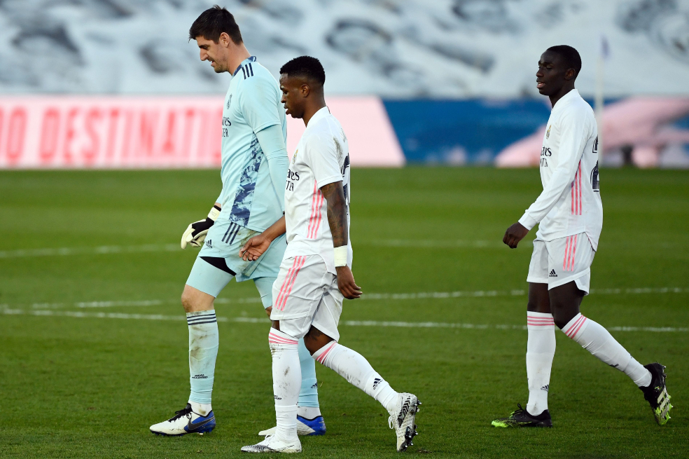 Real Madrid sigue en crisis, cayó en casa frente al Levante
