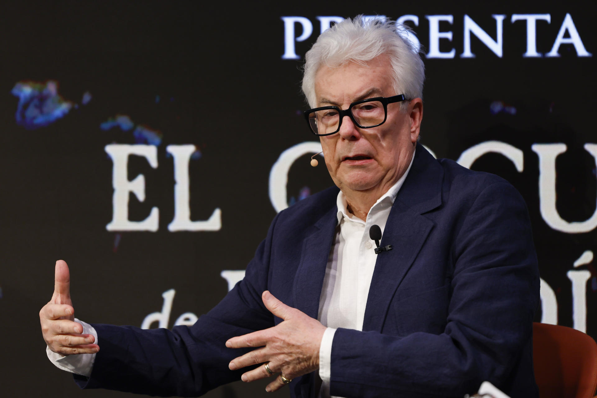 Ken Follett: “Esta es la época más confortable para vivir, pero corre más peligro ahora que en cualquier otro momento”