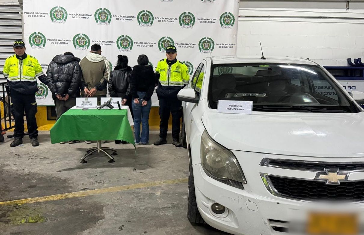Capturan a cuatro señalados de robar un carro en Santa Fe: así cayó la banda en Bogotá