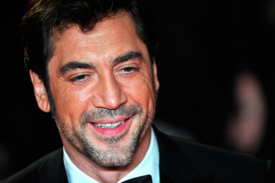 Javier Bardem expulsa a periodista del estreno de «Operación Skyfall»
