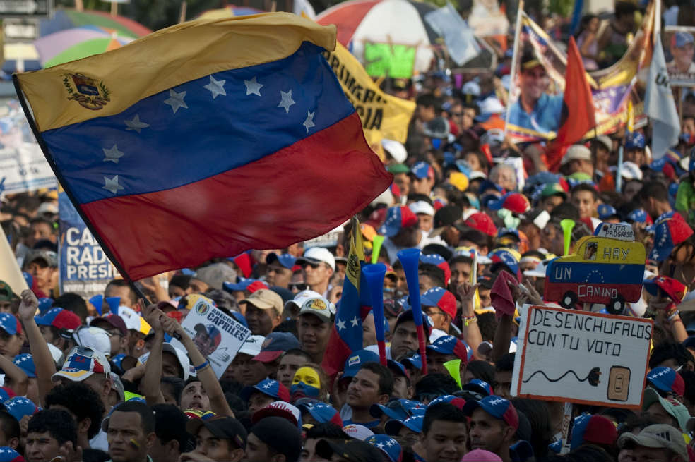 En las urnas, Chávez aún vive y vivirá
