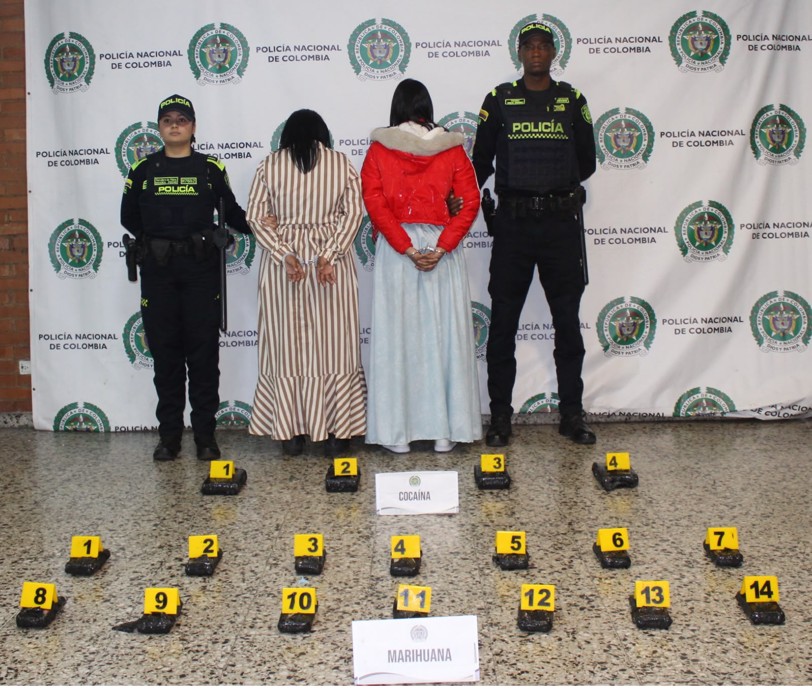 Caen dos mujeres con casi 10 kilos de cocaína y marihuana adheridos al cuerpo en El Dorado