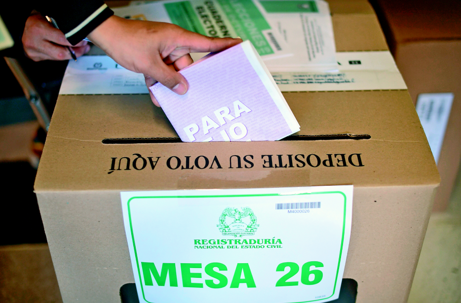 Elecciones: por presunta compra de votos capturan a concejal de Facatativá