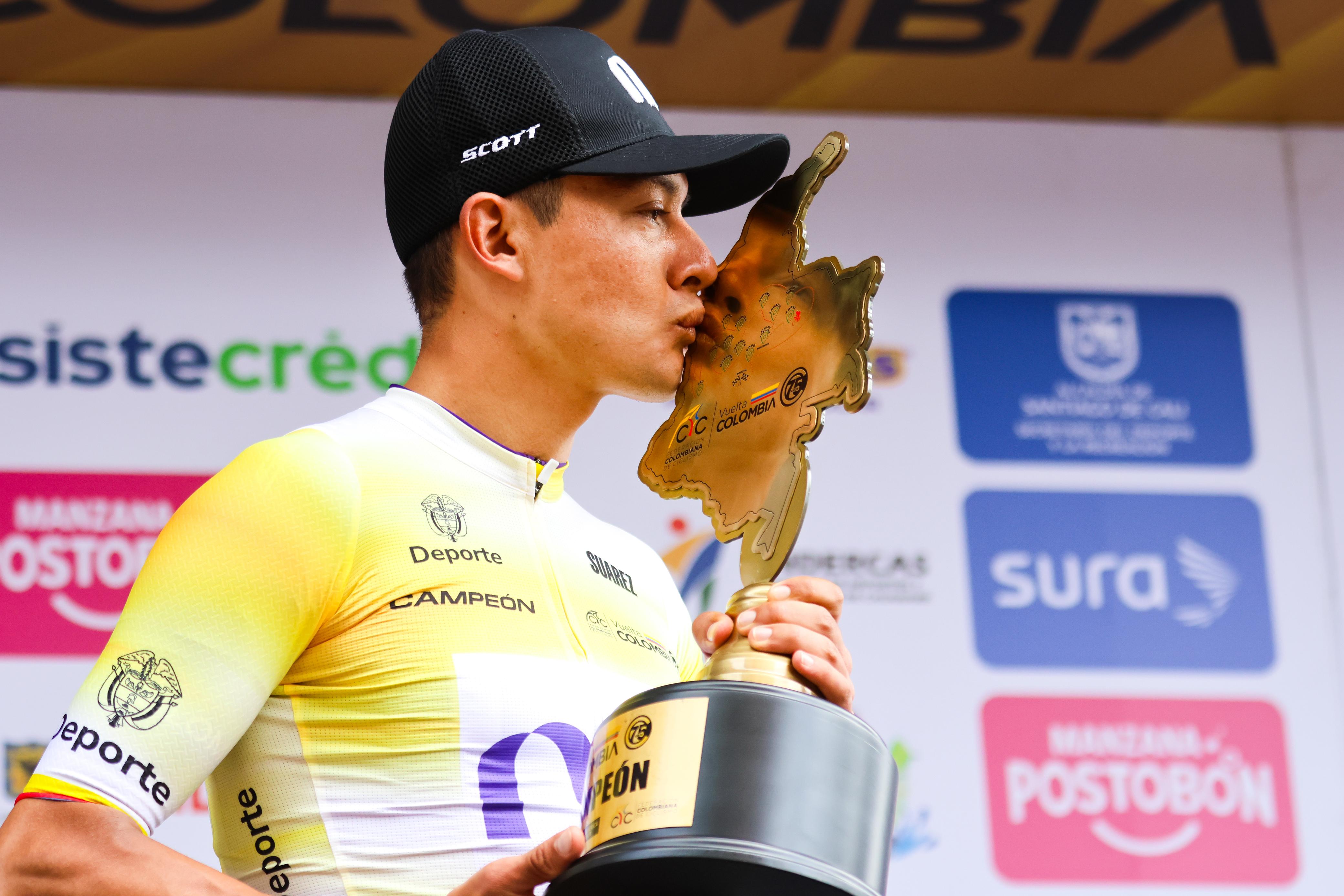 El cundinamarqués Rodrigo Contreras, del equipo Nu, bicampeón de la Vuelta a Colombia.