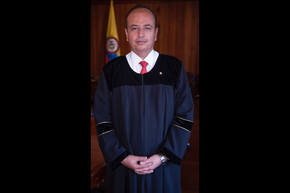 Los cinco magistrados que ordenaron la detención domiciliaria a Álvaro Uribe