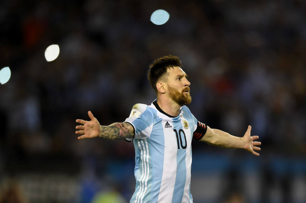 Messi, el deportista mejor pagado del mundo, según Forbes
