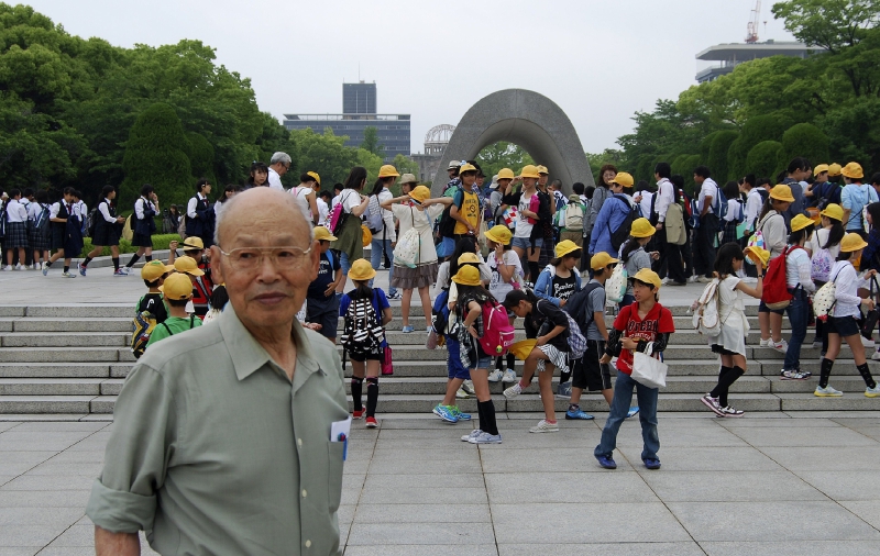 Sadao Hirano, de 83 años, sobreviviente de la bomba nuclear que cayó sobre Hiroshima el 6 de agosto de 1945. /EFE