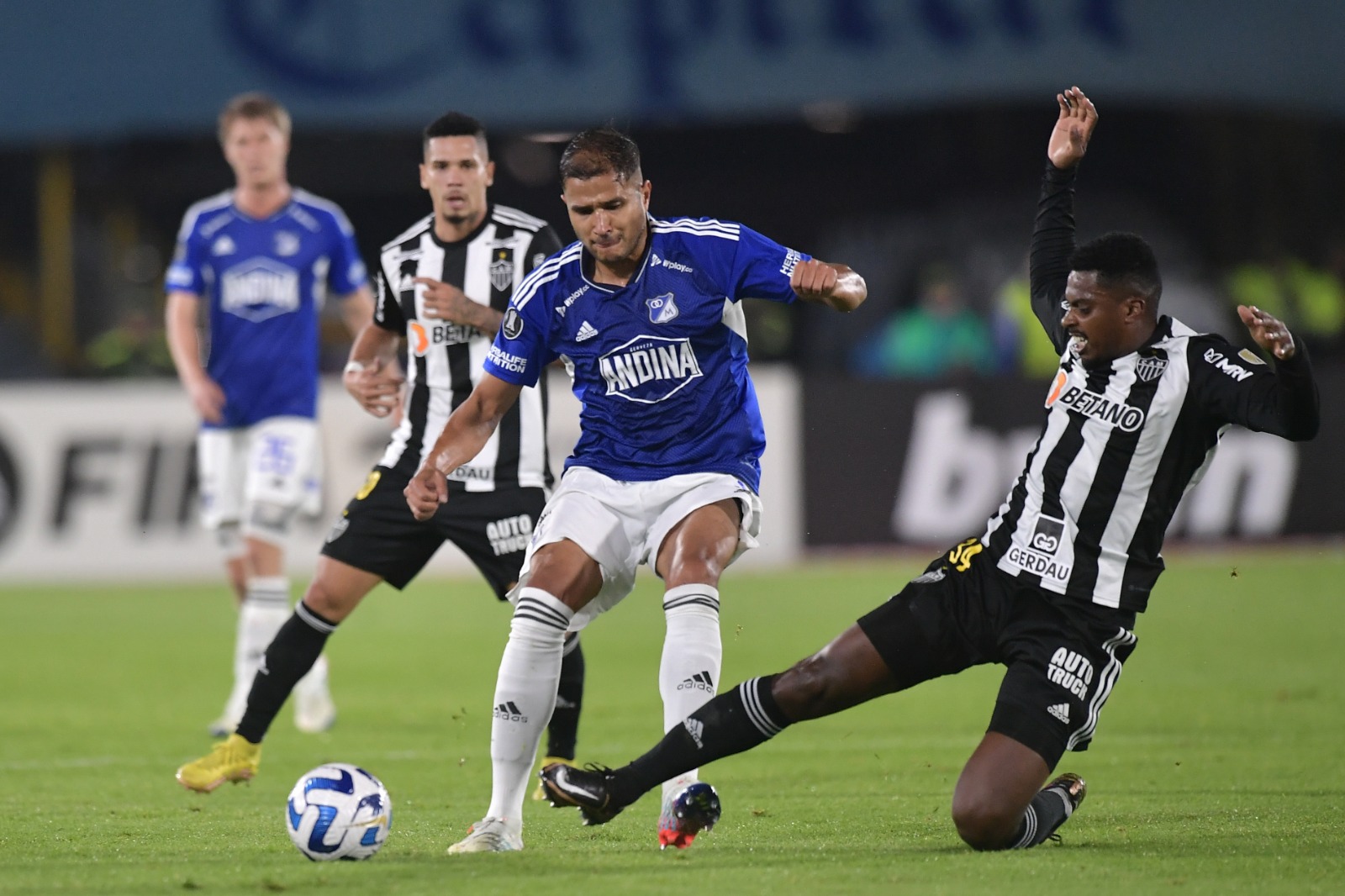 ¿A qué hora juega Millonarios vs. Atlético Mineiro hoy y dónde ver en vivo?