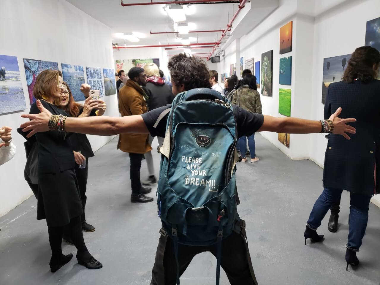 Viajar durante cuatro años con $10 dólares al día y la exposición que se terminó por el COVID-19